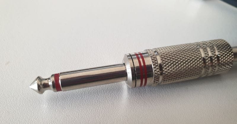 TS 6.3mm (1/4 inch) jack connector TS 6.3mm (1/4 inch) jack connector